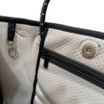 DAYDREAMER Neoprene Tote Bag with Closure - LIGHT GREY / BLACK ROPE WITH FLECK
