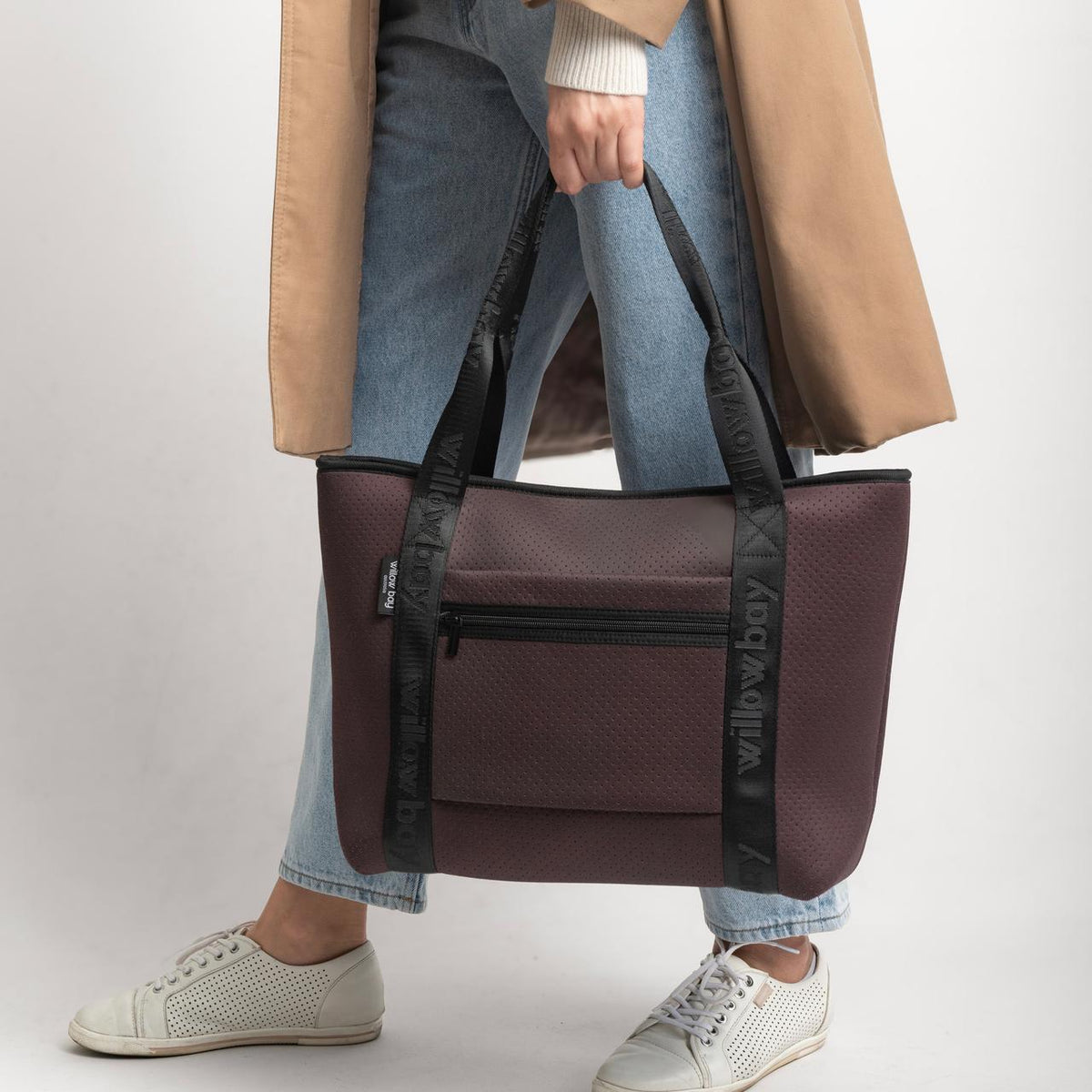 BOUTIQUE TRAVEL Neoprene Tote Bag With Zip (with luggage/trolley sleeve) - Chestnut-Zip Tote-Willow Bay Australia
